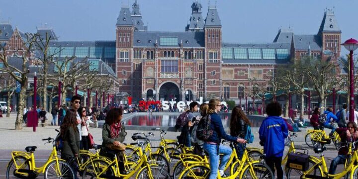 Amsterdam cycling tour