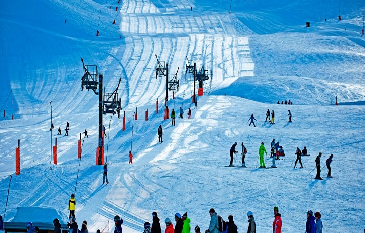 Gudauri skiing